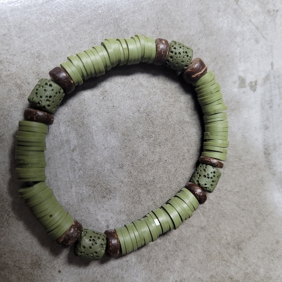 Handmade beaded bracelets - Picture 12 of 16